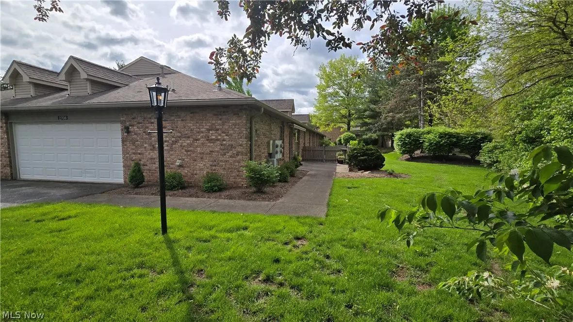 2708 Shakespeare Lane #2708, Avon, OH 44011 - #1