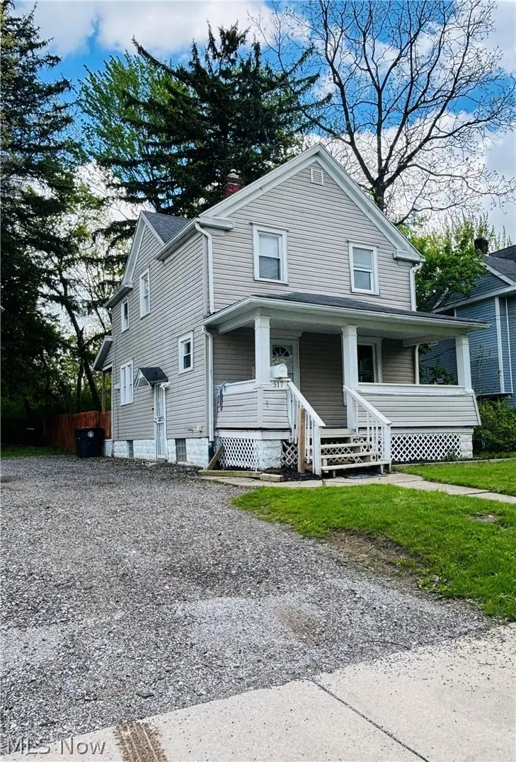 517 East Avenue, Akron, OH 44320 - #1