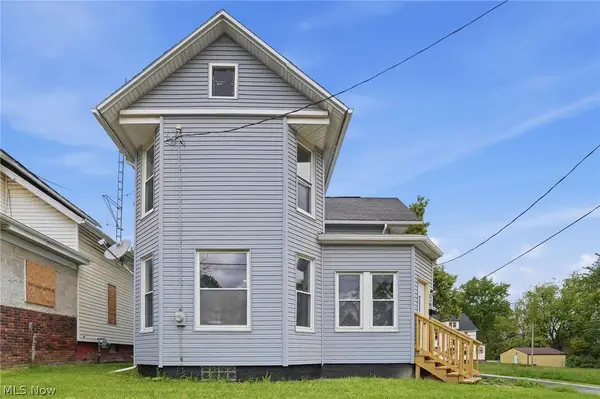 766 E Summit, Alliance, OH 44601