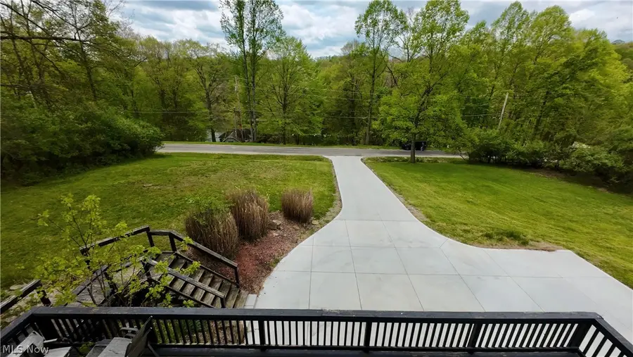 2065 W Buckhorn Drive, Millersburg, OH 44654 - #2