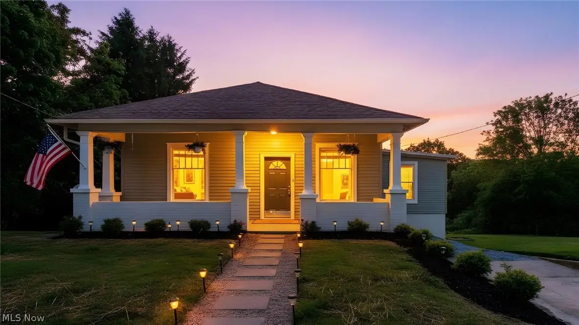 818 Highland Avenue, Cambridge, OH 43725 - #1