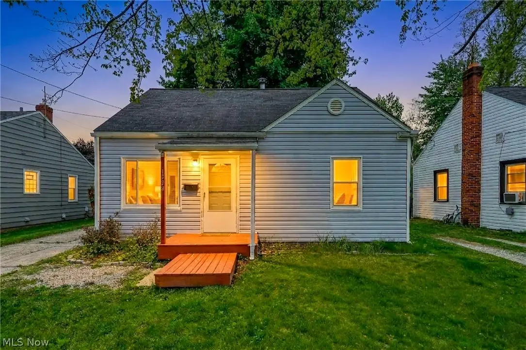 1224 Oakland Avenue, Akron, OH 44305 - #1