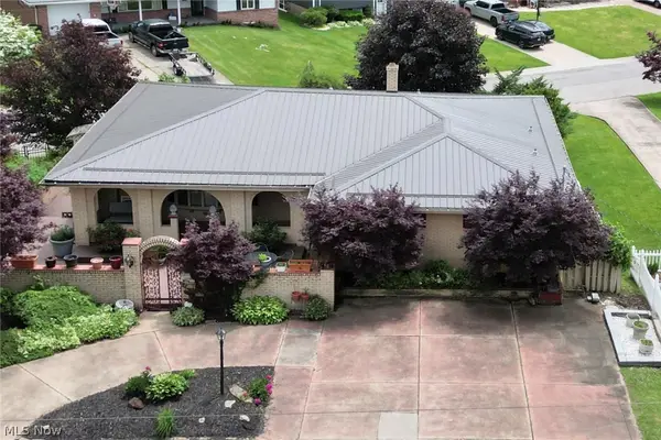 408 Garfield Avenue, Steubenville, OH 43952
