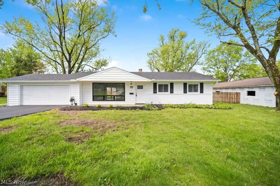 8454 Royalhaven Drive, North Royalton, OH 44133 - #2