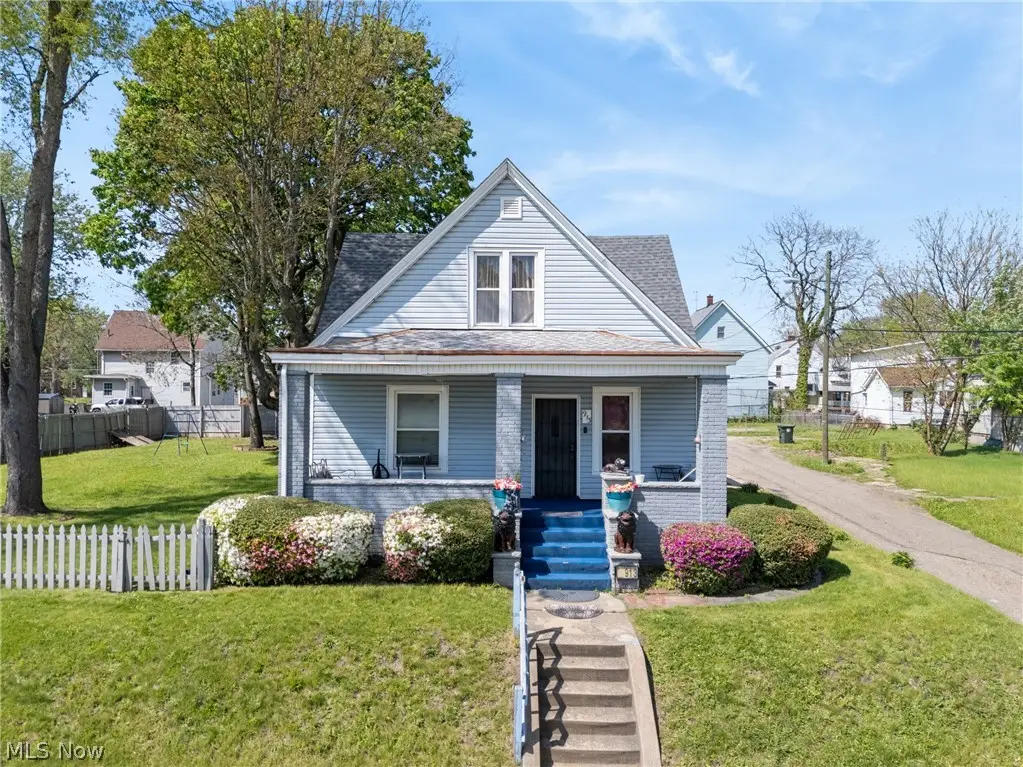 913 7th Nw Street, Canton, OH 44703 - #1