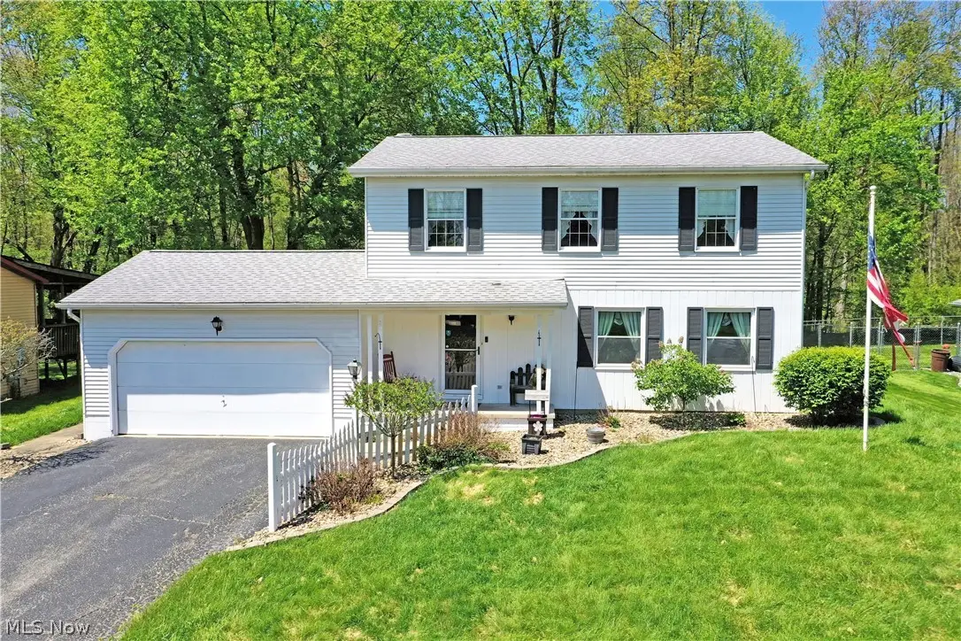 34 Hickory Trace Drive, Girard, OH 44420 - #1