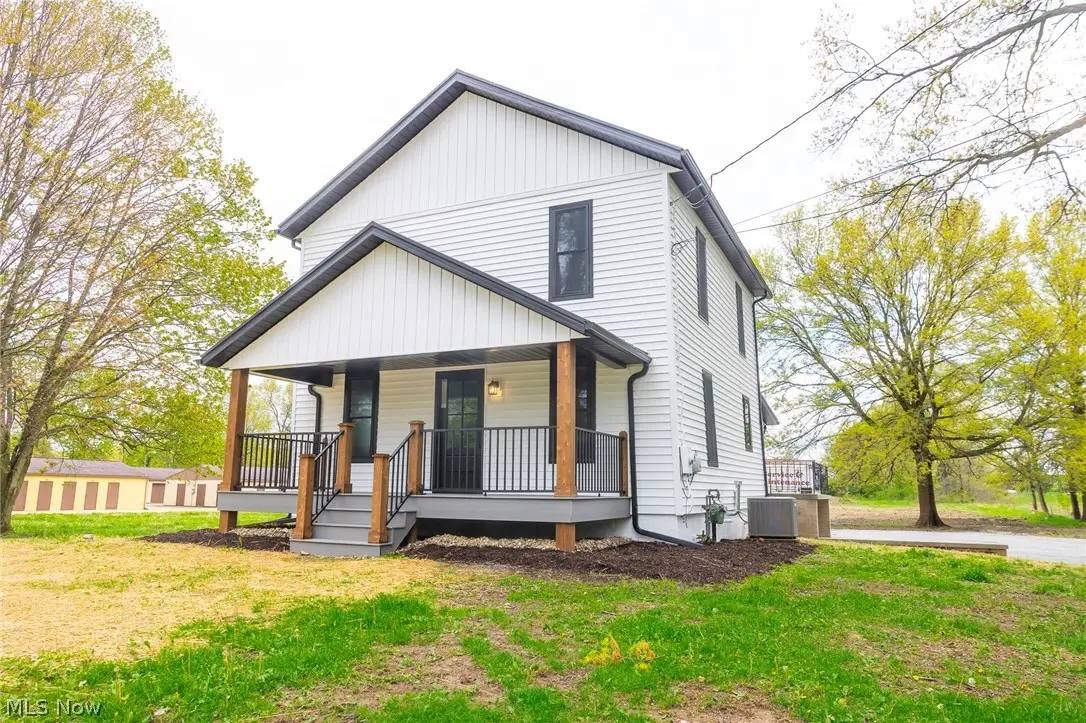 7437 E Lincoln Way, Apple Creek, OH 44606 - #1