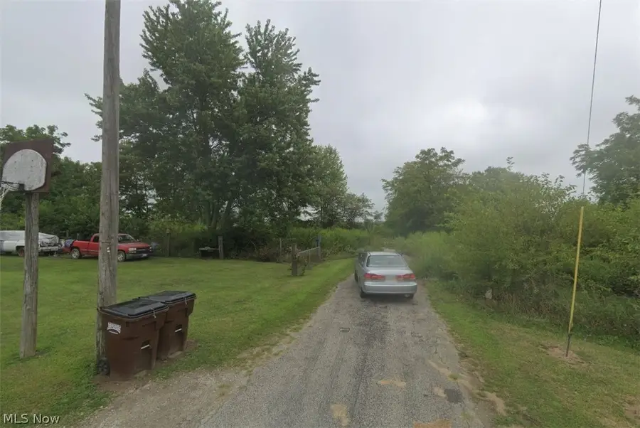 5709 Neil Road, London, OH 43140 - #2