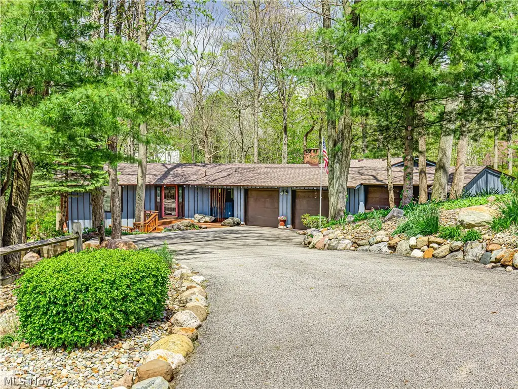 3227 Rustic Valley Drive, Medina, OH 44256 - #1