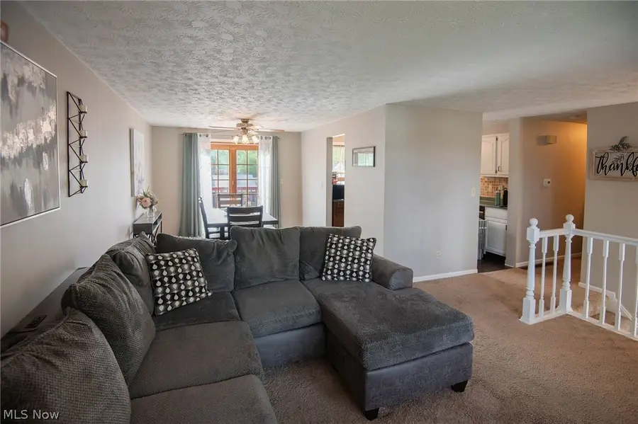 2220 Elm Trace Street, Austintown, OH 44515 - #3