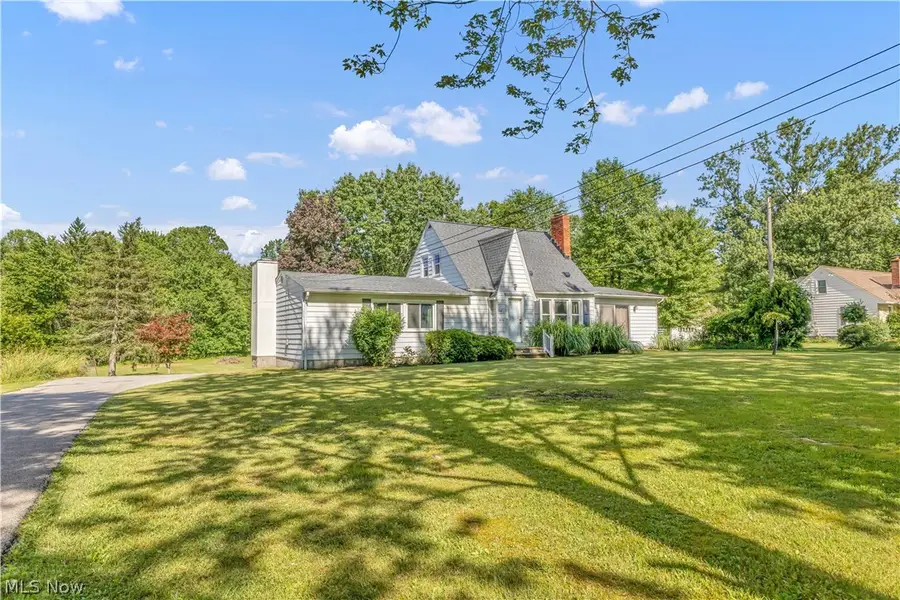 838 Nesbitt Road, Sagamore Hills, OH 44067 - #2