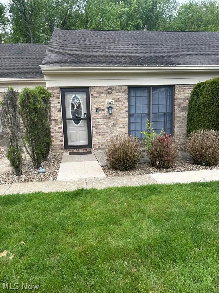 1621 Westhampton Drive, Youngstown, OH 44515 - #1