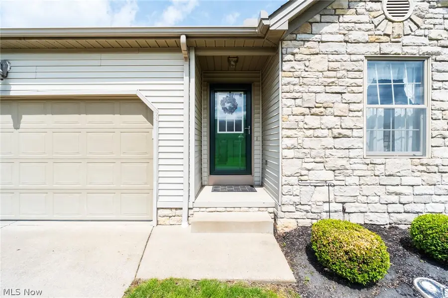 344 Myron Street, Hubbard, OH 44425 - #3