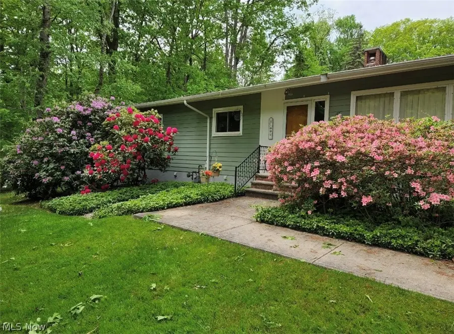 3219 Cannon Road, Twinsburg, OH 44087 - #2