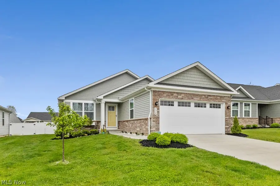 998 Sunrise Way, Akron, OH 44312 - #2