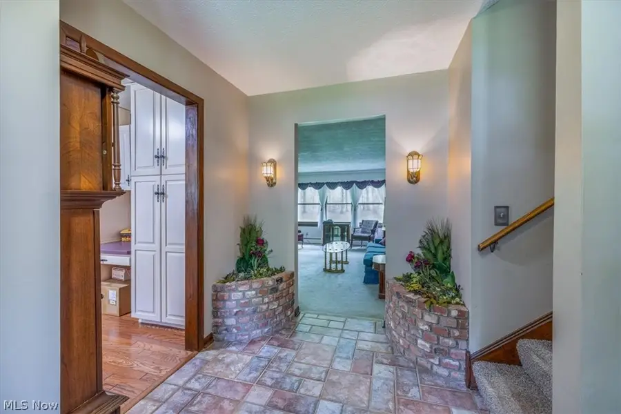 9412 Beaver Creek Drive, Mentor, OH 44060 - #3