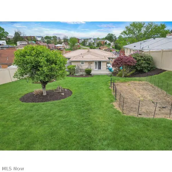 2711 Whitehaven Boulevard, Steubenville, OH 43952 - #2