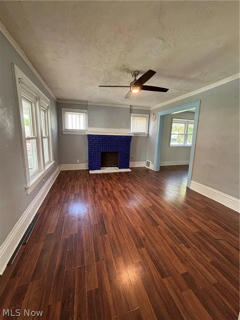 364 Ira Avenue, Akron, OH 44301 - #2