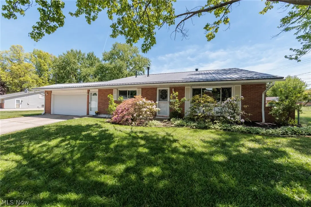 324 Charring Cross Drive, Munroe Falls, OH 44262 - #1