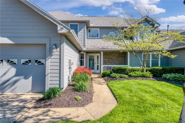 1975 Stansberry Circle, Akron, OH 44313