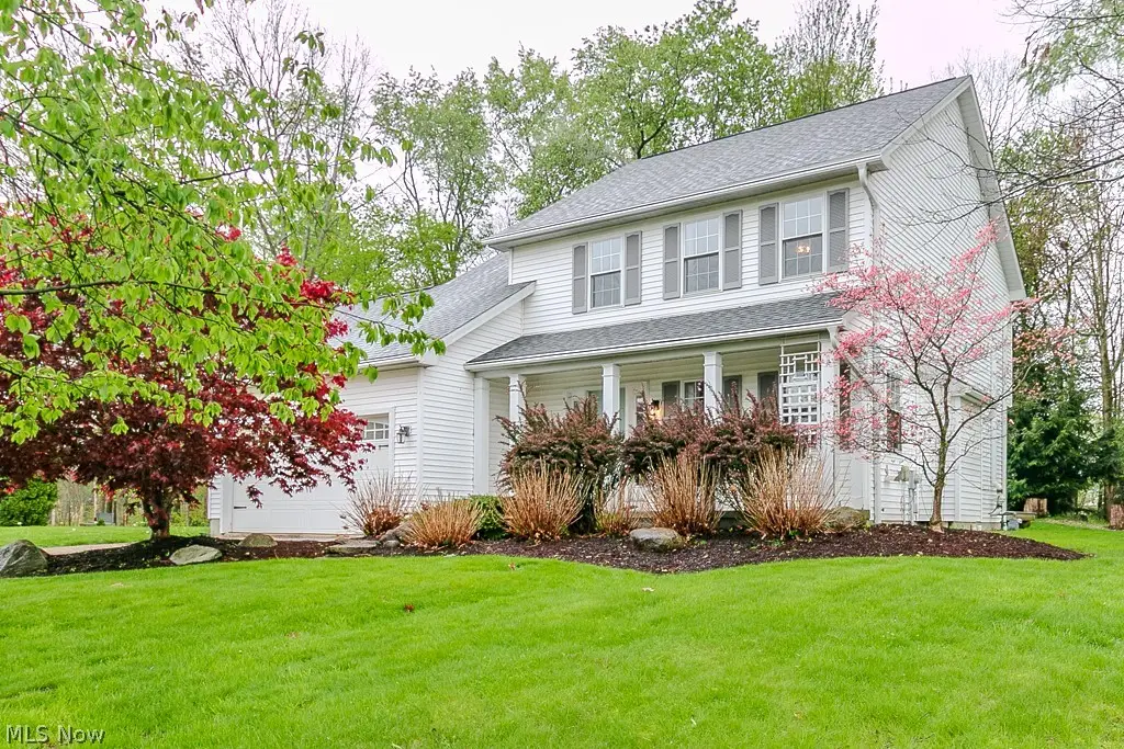 102 Saw Mill Bend, Chardon, OH 44024 - #1