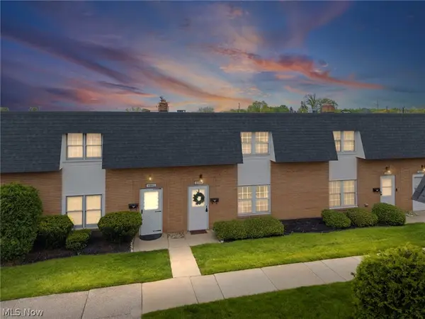 6962 S Parkway Drive, Middleburg Heights, OH 44130