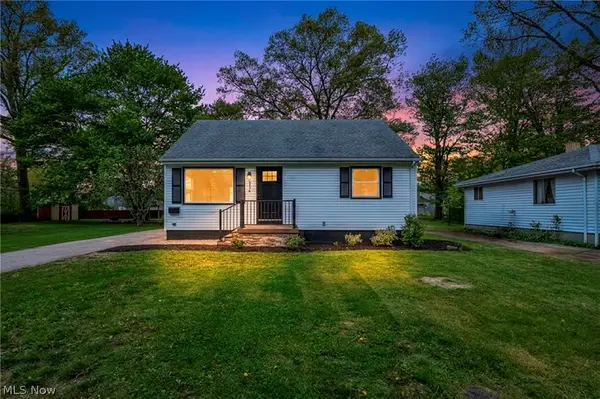 174 Tomahawk Drive, Avon Lake, OH 44012