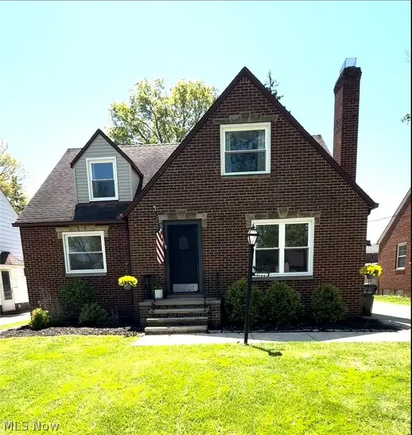 21779 Eaton Road, Fairview Park, OH 44126