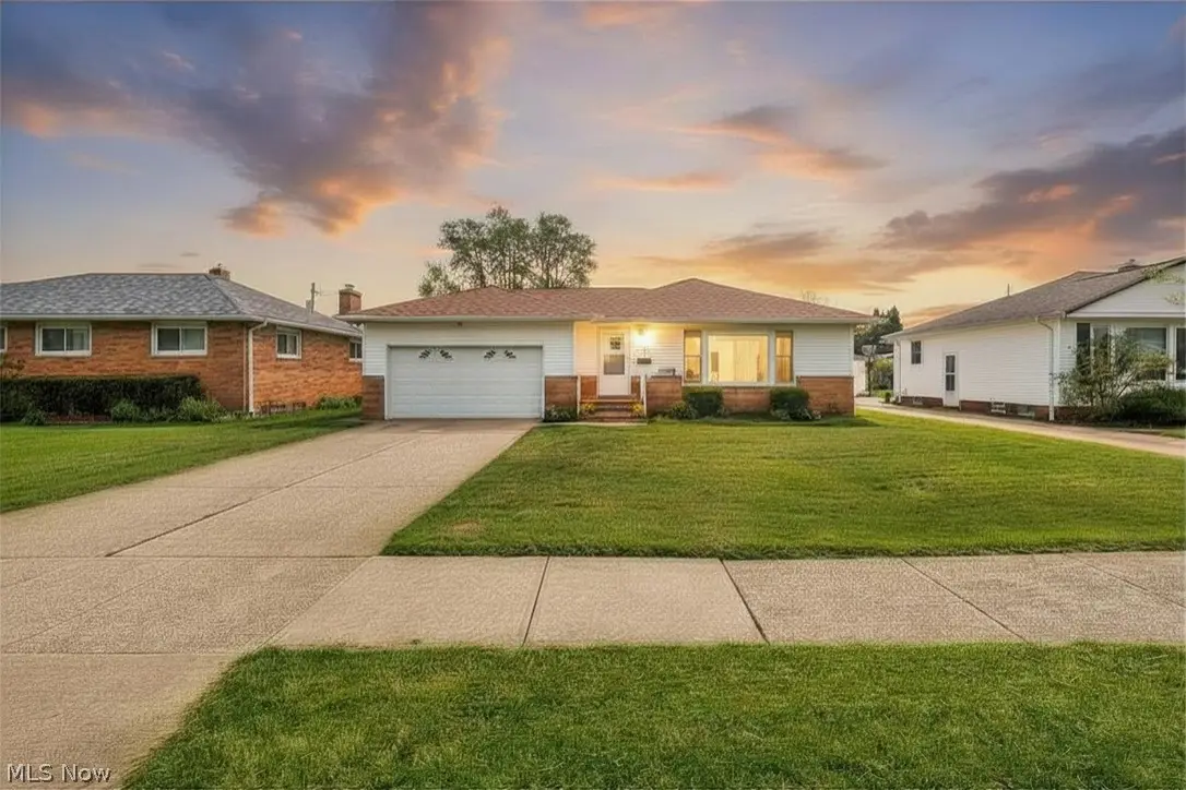 1299 Jackie Lane, Mayfield Heights, OH 44124 - #1