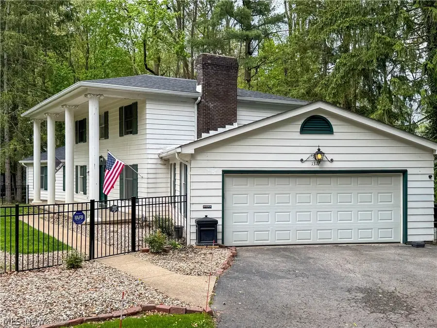 1318 Highland E Avenue, Salem, OH 44460 - #2