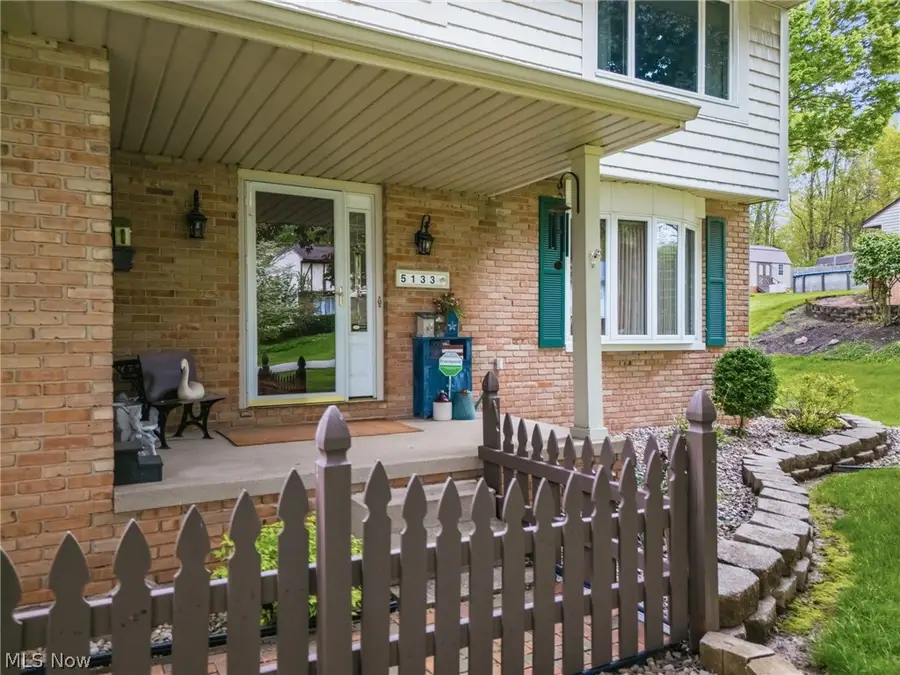 5133 Seaview Nw Circle, Canton, OH 44708 - #3
