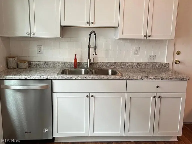 4308 Beta Avenue, Newburgh Heights, OH 44105 - #2