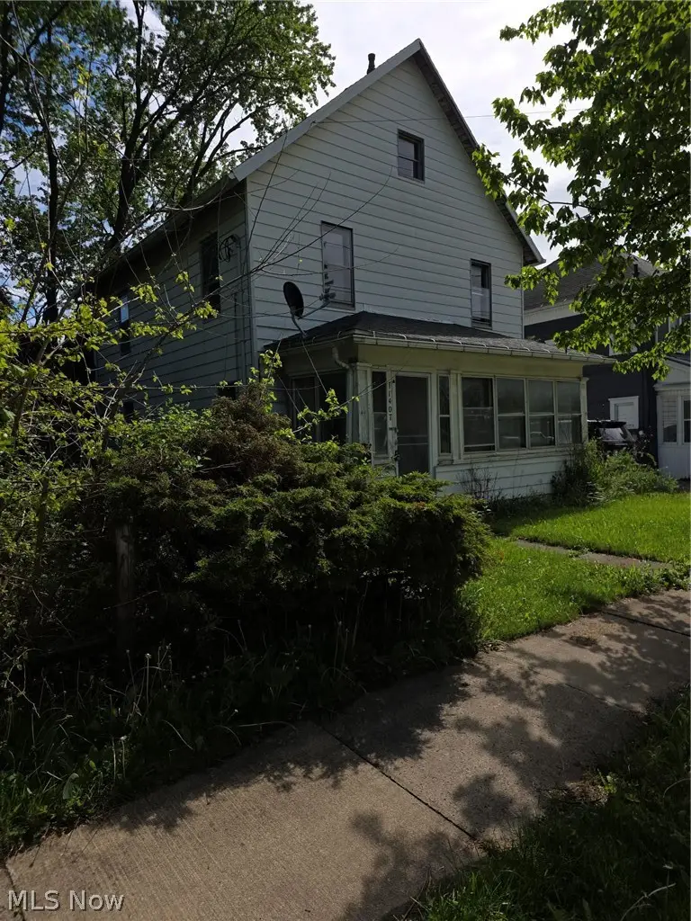 1407 Cottage Street, Ashland, OH 44805 - #2