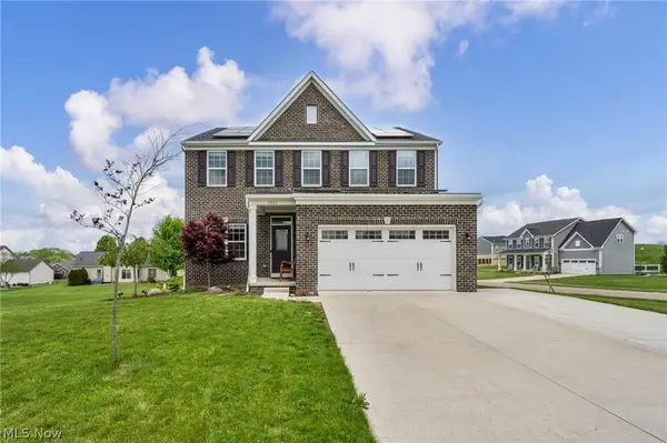 7203 Stonegate Ne Circle, Canton, OH 44721