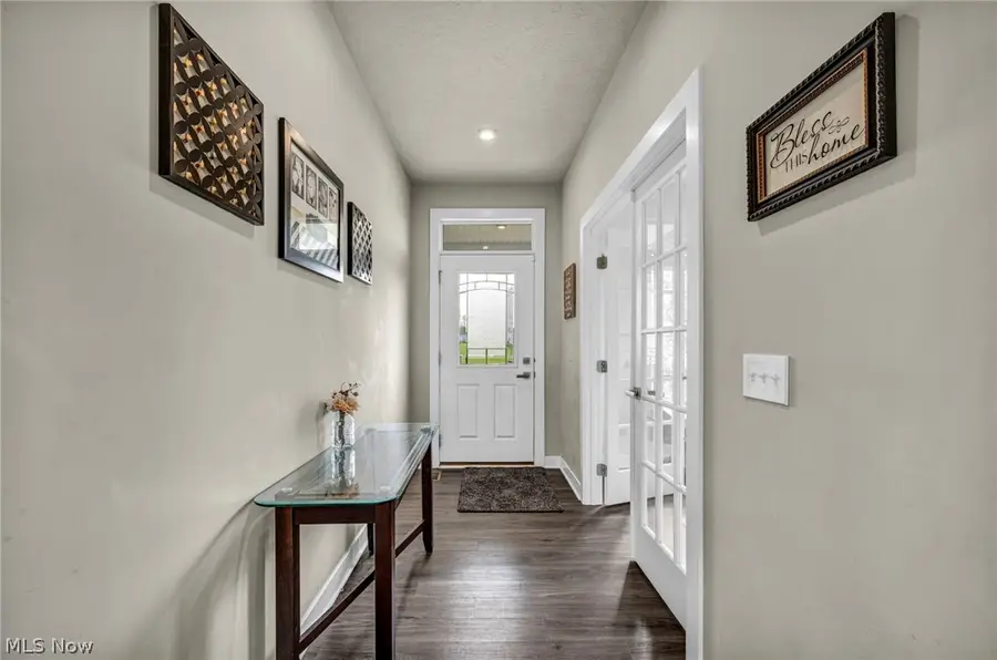 7203 Stonegate Ne Circle, Canton, OH 44721 - #2