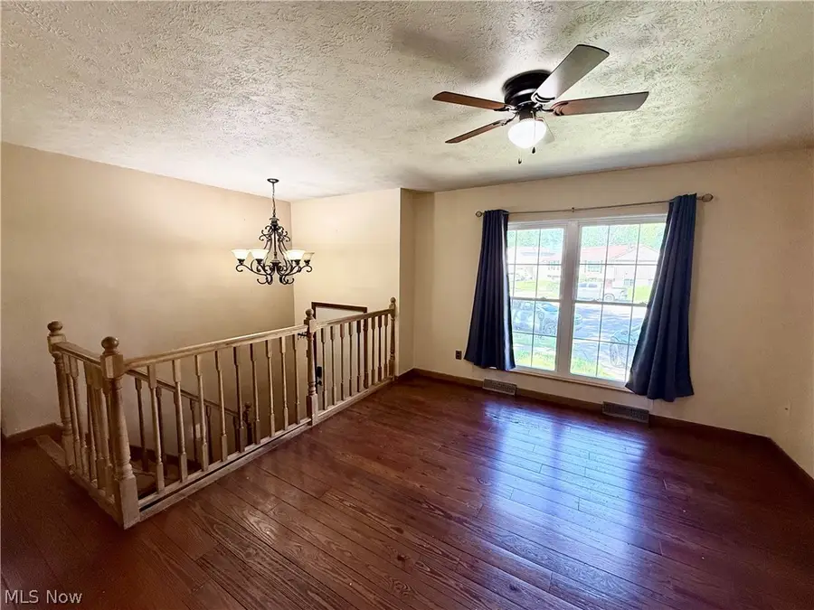 1128 Oakwood Drive, Vermilion, OH 44089 - #3