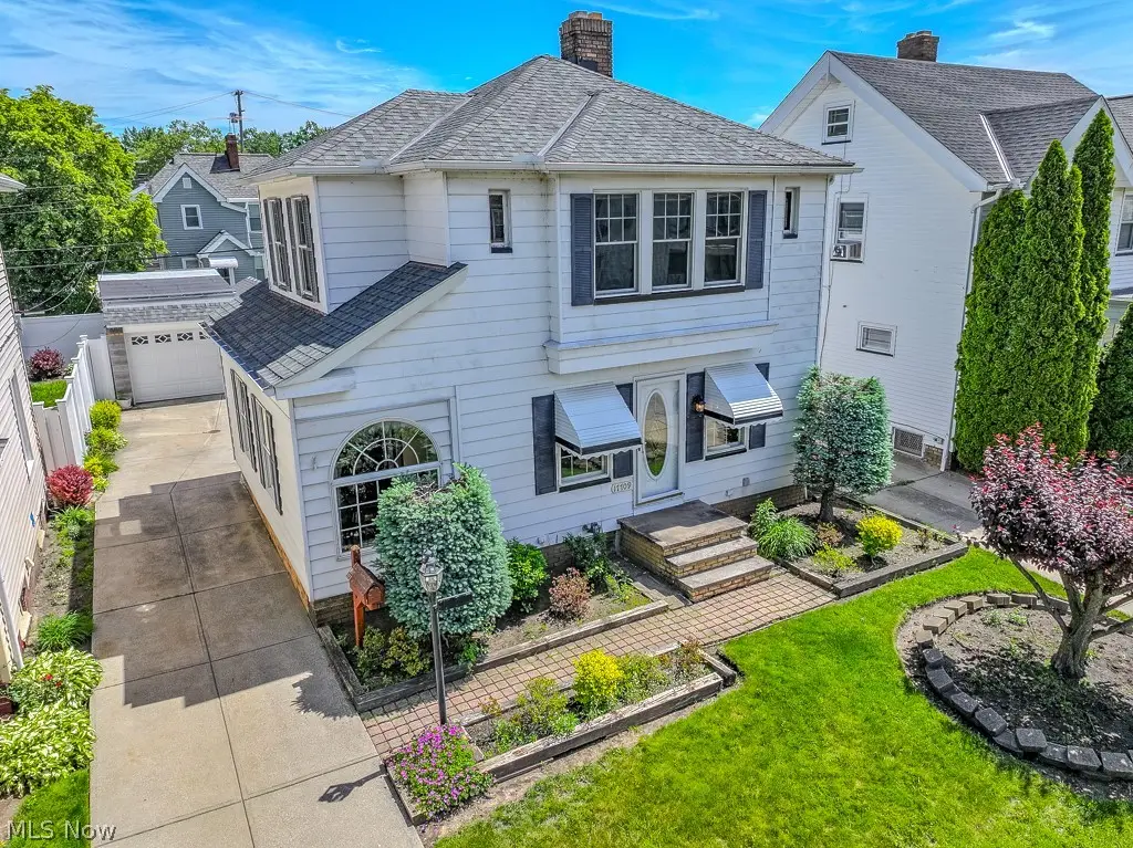 17709 Crestland Road, Cleveland, OH 44119 - #1