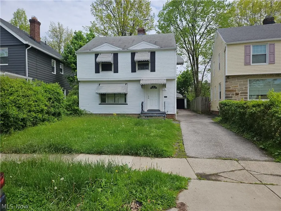 931 Yellowstone Road, Cleveland, OH 44121 - #2