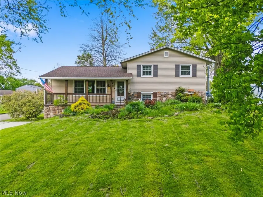 1508 Pauli Street, Canal Fulton, OH 44614 - #2