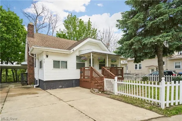 2747 3rd Street, Cuyahoga Falls, OH 44221