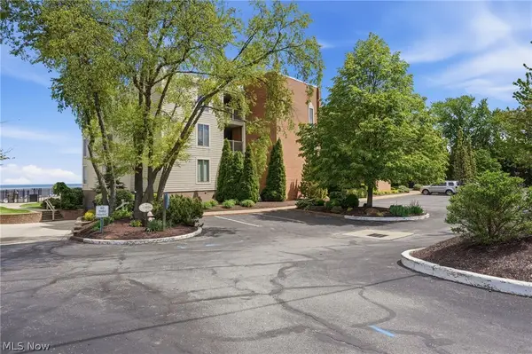 1507 Cleveland E Road #422, Huron, OH 44839