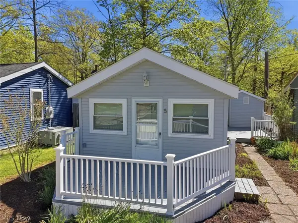 5825 Lake Road, Ashtabula, OH 44004