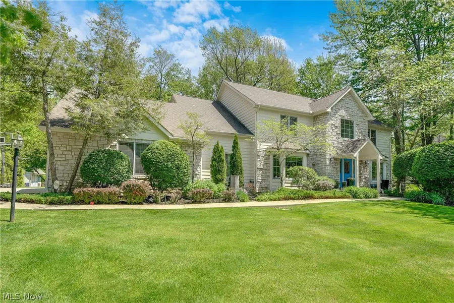 5157 Crofton Avenue, Solon, OH 44139 - #2