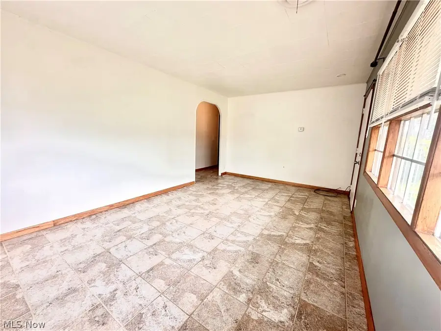 1507 Lehigh Avenue, Lorain, OH 44052 - #3