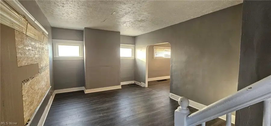 8823 Yale Avenue, Cleveland, OH 44108 - #2