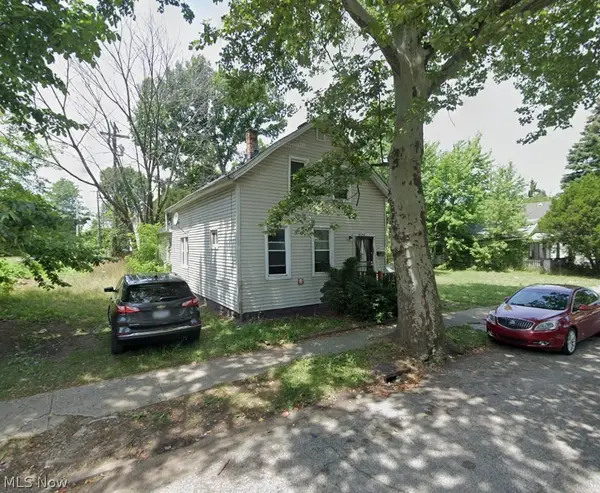 1126 E 77th Street, Cleveland, OH 44103