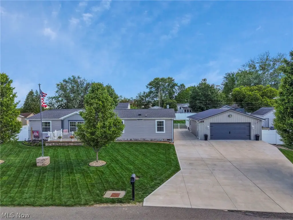 920 Leonard Avenue, Zanesville, OH 43701 - #1