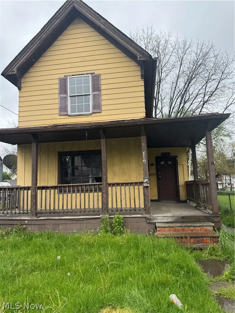 3706 E 71st Street, Cleveland, OH 44105 - #1