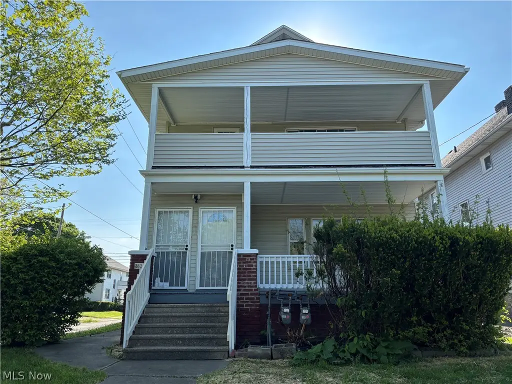 3621 E 154th Street, Cleveland, OH 44120 - #1