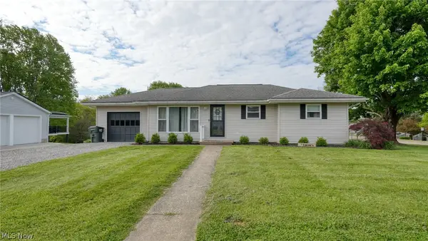 212 Westview Drive, New Concord, OH 43762